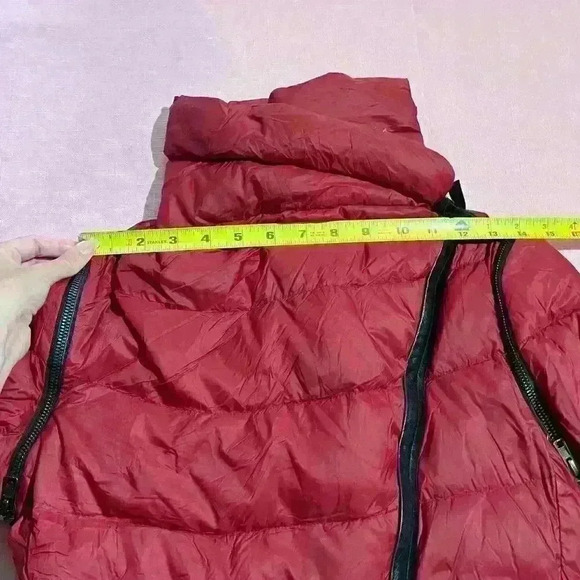 Mackage Montreal Red Asymmetrical Goose Down Zip Sleeves Vest Puffer Jacket - Picture 7 of 12